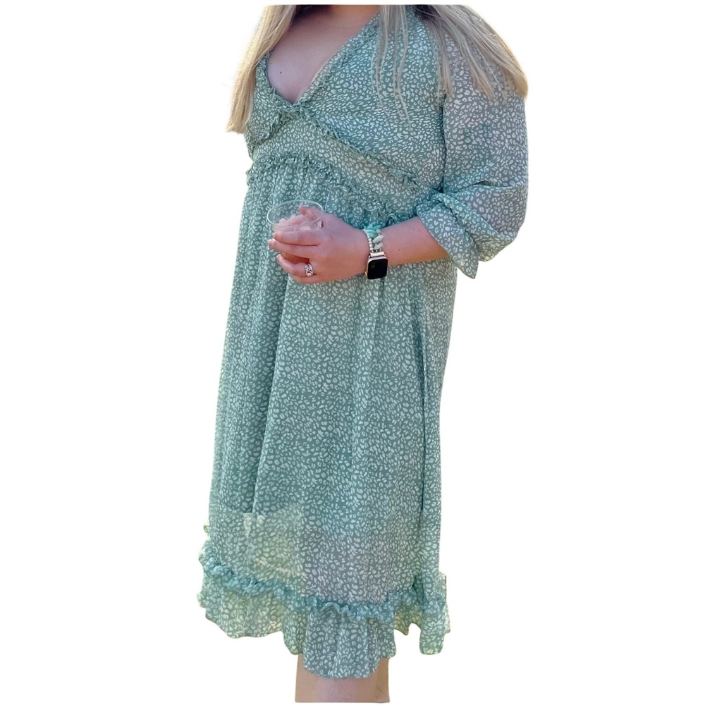 C+D+M Dress Women L Green Leopard Print Ruffle Smocked Midi Boho Casual Empir